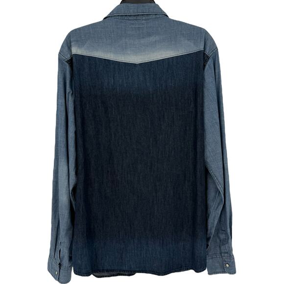 Levi’s Chambray Two-Tone Denim Shirt Men’s XXL Western Casual - Picture 2 of 8